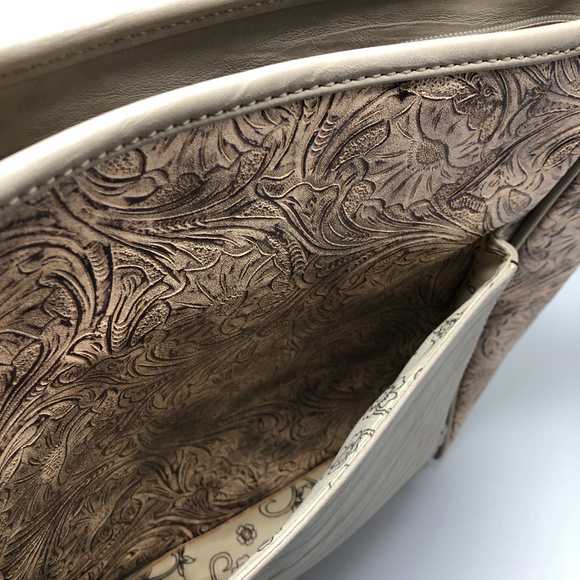 Montana West Slanted Stud Backpack+ Wallet NWT - Picture 4 of 8